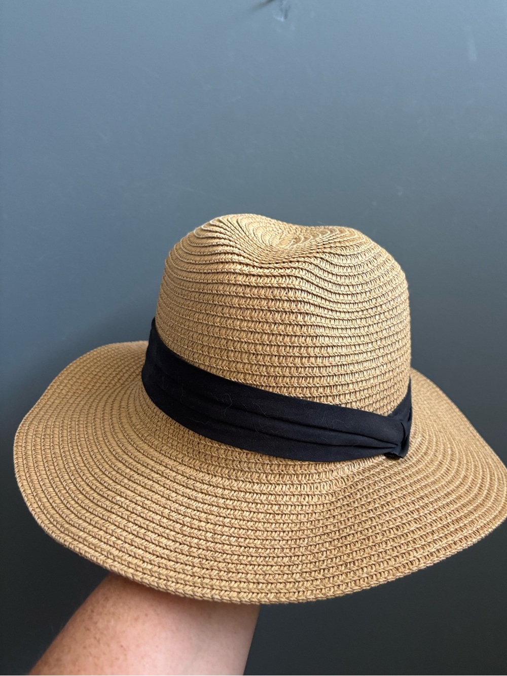 Women’s Straw Fedora Hat with Black Band - Tan